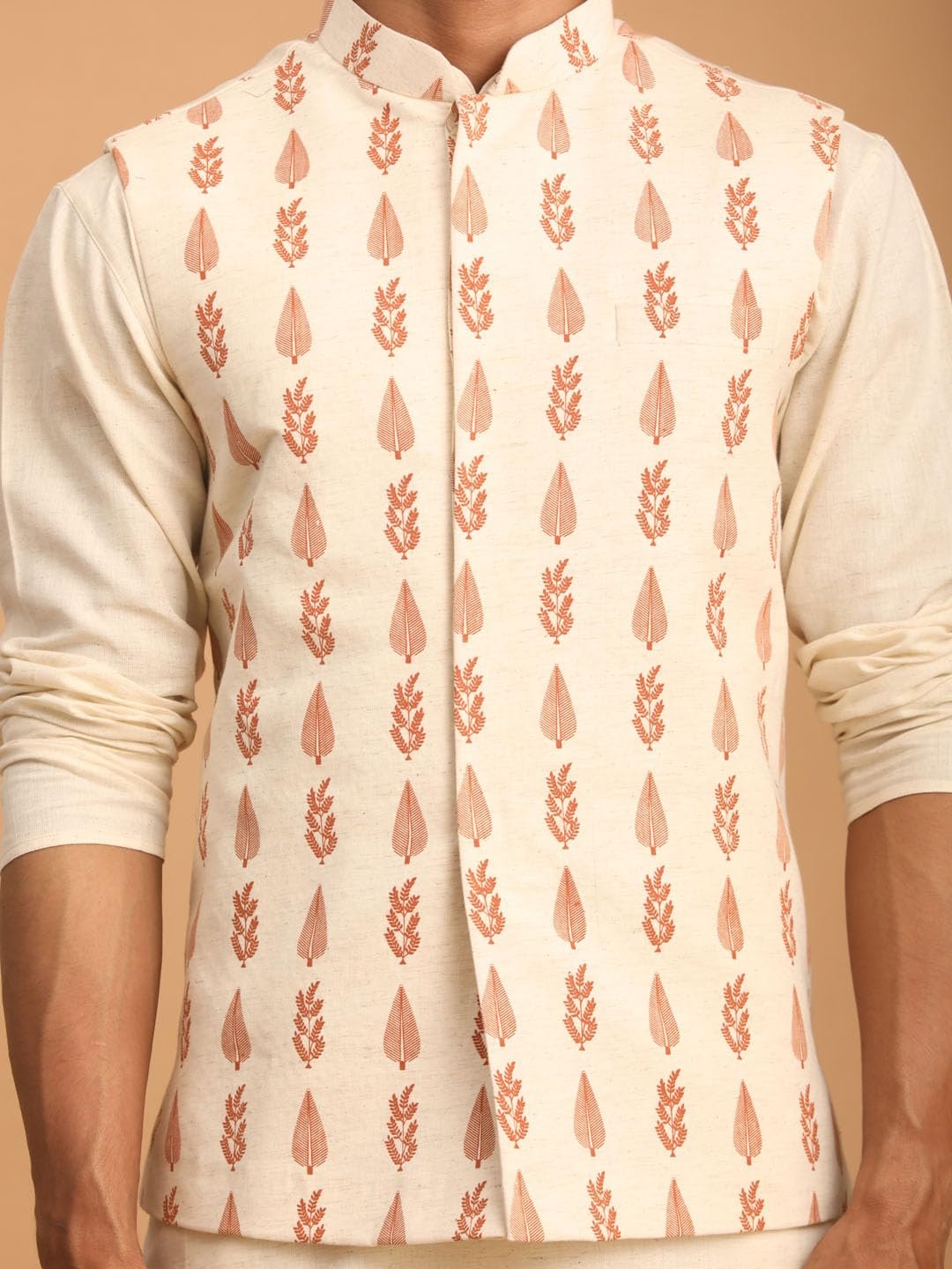 Vastramay Leaf Pattern Cotton Nehru Jacket with Kurta and Pyjama Set Elegant Ethnic Wear for Men - Image 5