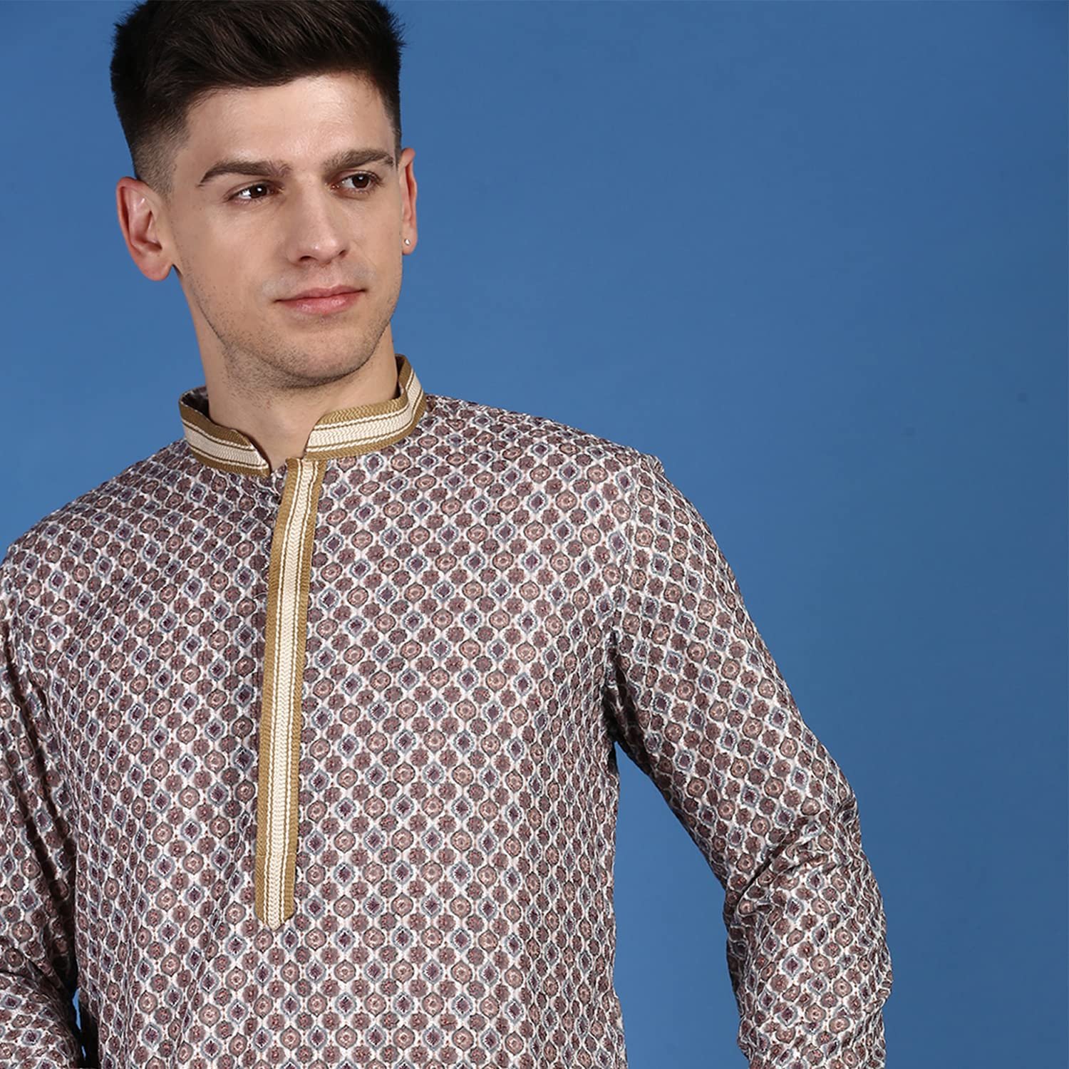 Sanwara Men's Chikankari Style Brown Coloured Cotton Kurta - Image 4