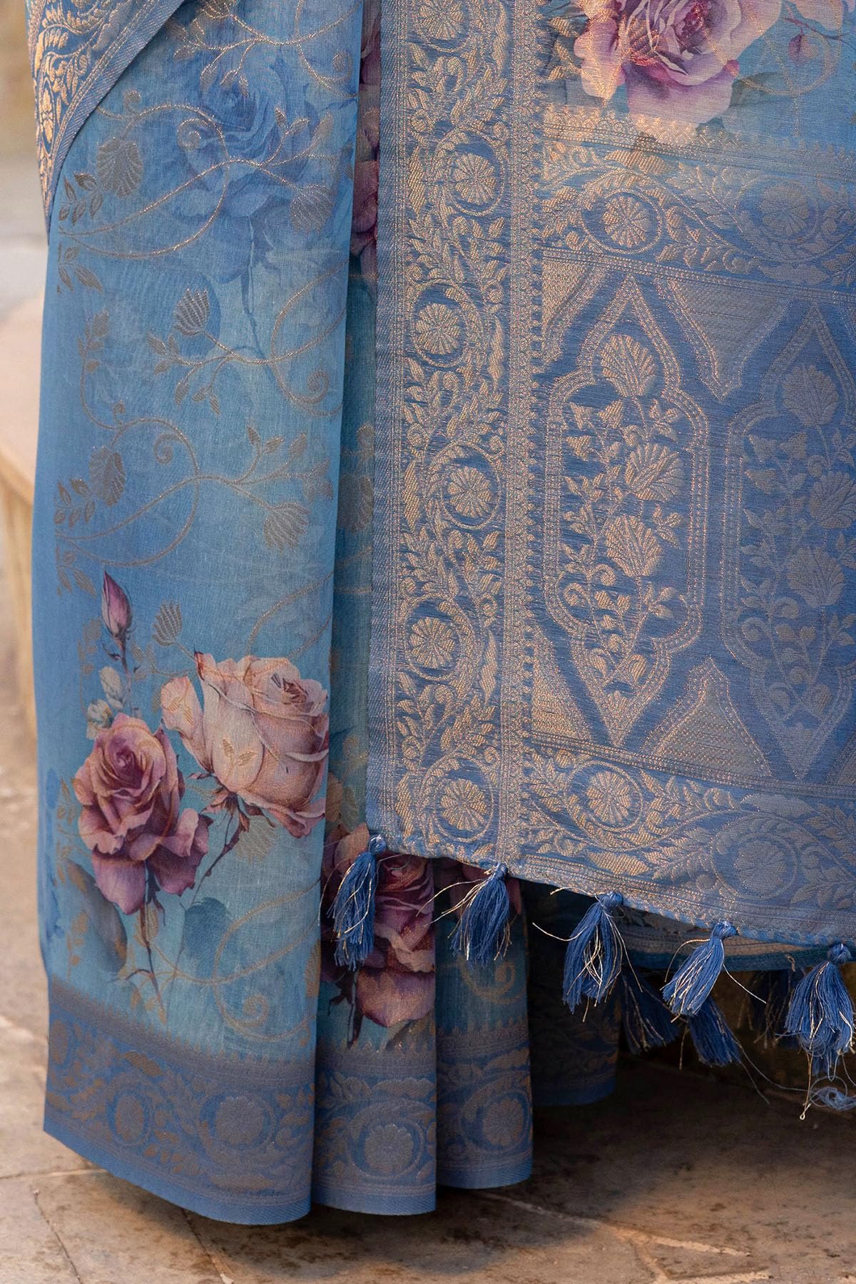 Soch Womens Powder Blue Chanderi Floral Print Saree With Zari Woven - Image 5